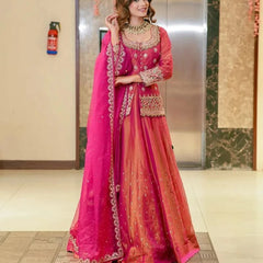 Stylish Embroidered Kurta Set with Dupatta (Pink)