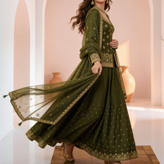 Stylish Embroidered Kurta Set with Dupatta (Green)